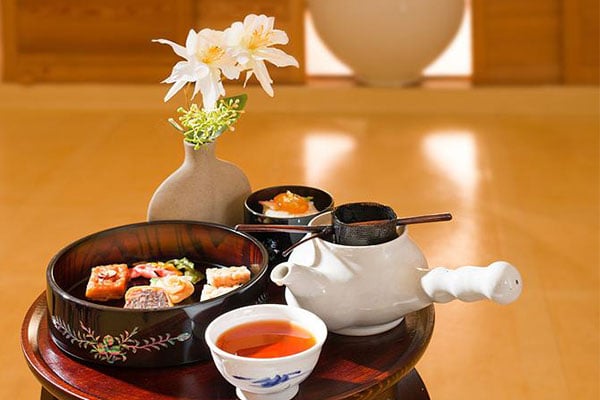 Balade à pied entre palais et villages hanok : gastronomie et culture traditionnelle coréennes